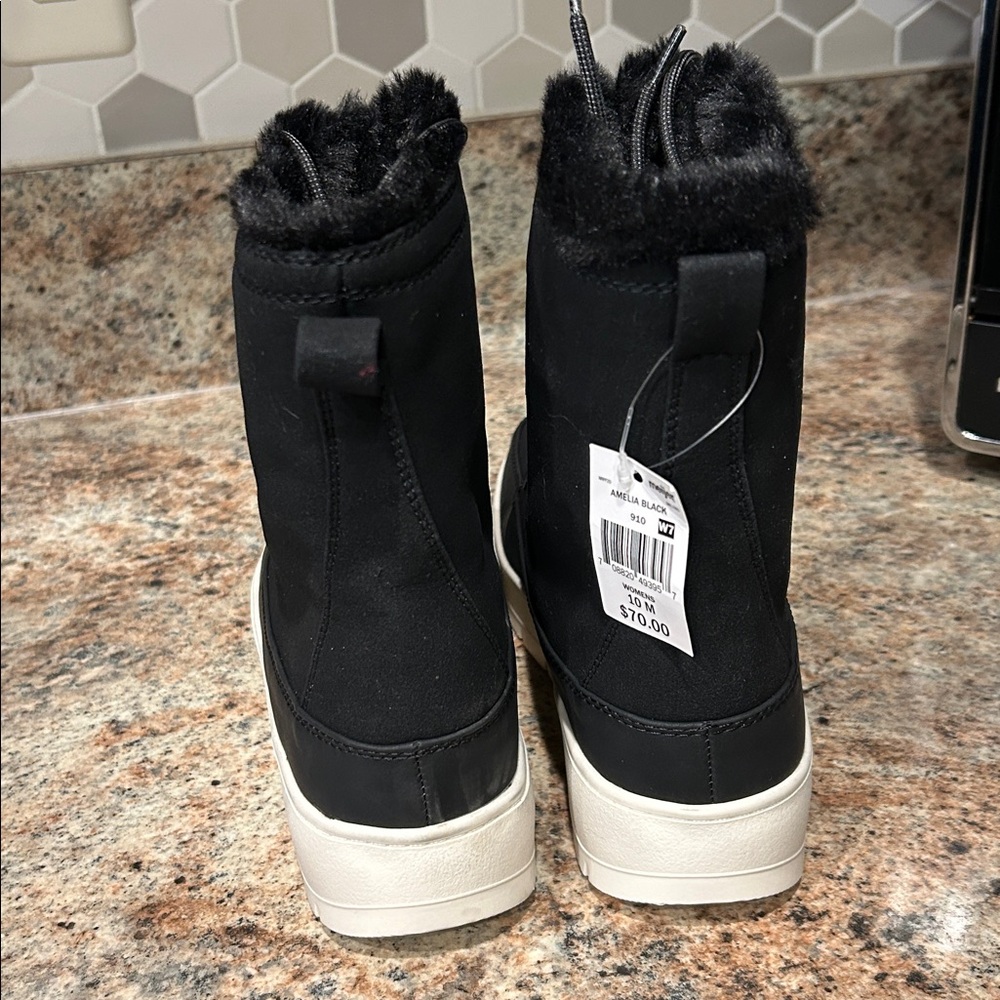 New Falls Creek Women's 6 Black Winter 3M Thinsulate Water Resistant Fur Boots - Picture 5 of 9